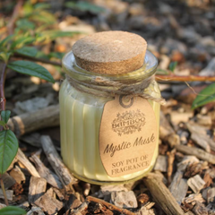 Lumânare parfumată din soia cu aromă de mosc mistic