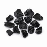 Cristal Brut Obsidian Negru Mediu pentru protecție, împământare și claritate interioară