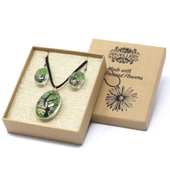 Set Bijuterii Arborele Vieții cu Flori Presate Reale - Verde (Colier + Cercei)
