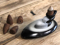 Conuri parfumate Palo Santo fum curgător pentru purificare energetică și ritualuri shamanice spirituale